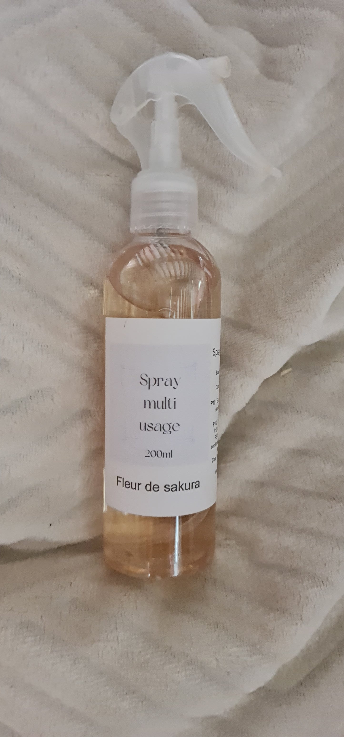 Spray Multi-Usage – Fleur de Sakura
